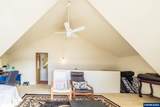 1017 Lake Dr - Photo 24