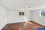 26742 Bellfountain Rd - Photo 18