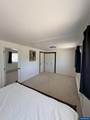 1060 Marion Av - Photo 22