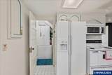 935 Springhill Dr - Photo 14