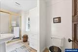 935 Springhill Dr - Photo 18