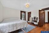 935 Springhill Dr - Photo 26