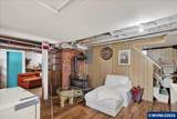 935 Springhill Dr - Photo 41
