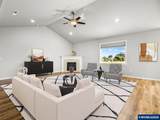 4722 Royal Dr - Photo 6