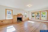 1162 Lyle St - Photo 18