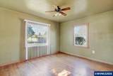 1162 Lyle St - Photo 9