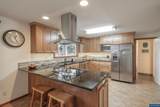 910 Overlook Dr - Photo 17