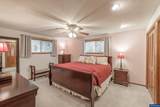 910 Overlook Dr - Photo 28
