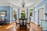 1067 Oak St - Photo 14