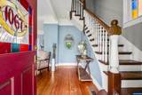1067 Oak St - Photo 9