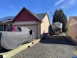408 Oak St - Photo 3