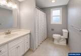 2042 Summit Av - Photo 10