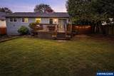 2042 Summit Av - Photo 17