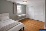 2042 Summit Av - Photo 6