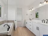 5954 Sorrento St St - Photo 16