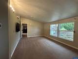 1820 Steiwer Rd - Photo 16