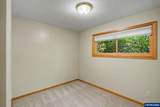 2465 Crestview Dr - Photo 12