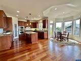 3670 Goldfinch Dr - Photo 6