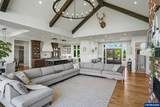 752 Macinnes Ln - Photo 8