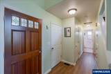 1067 Falcon Crest Dr - Photo 9