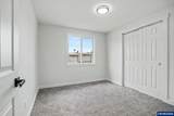 386 40th Pl - Photo 18