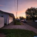 730 Burton St - Photo 4