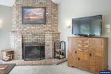 6156 Hogan Dr - Photo 20