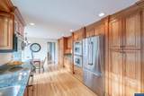341 Maple Hill Dr - Photo 18
