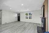 386 40th Pl - Photo 9