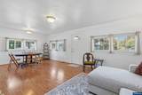 370 24th St - Photo 10