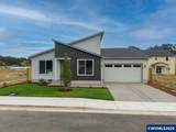 258 Royal Av - Photo 1