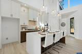 723 42nd Pl - Photo 4
