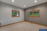 15577 Oakdale Rd - Photo 24