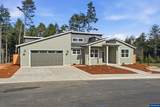 723 42nd Pl - Photo 1