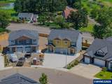 597 Evergreen Av - Photo 4