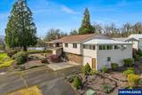 10685 Oak Dr - Photo 3