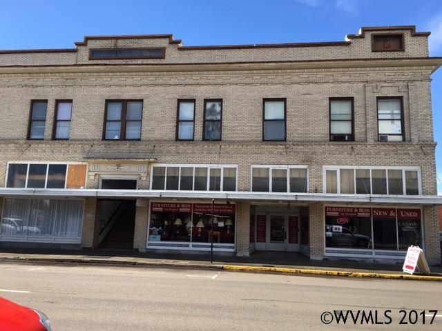 230 Lyons - Photo 1