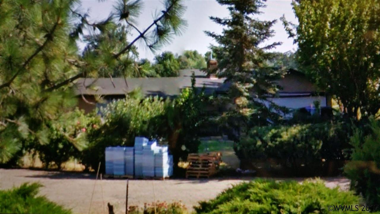23900 Loganberry Ln - Photo 1