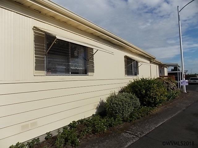 5422 Portland - Photo 1