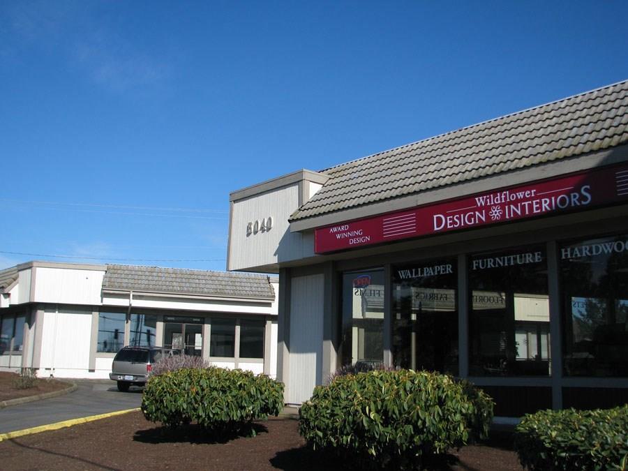 5026 Commercial (B) - Photo 1