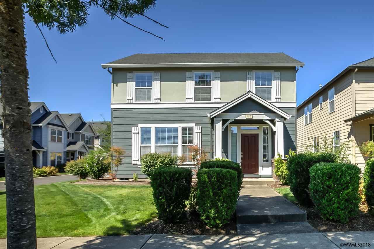 819 Bayshore Cl - Photo 1