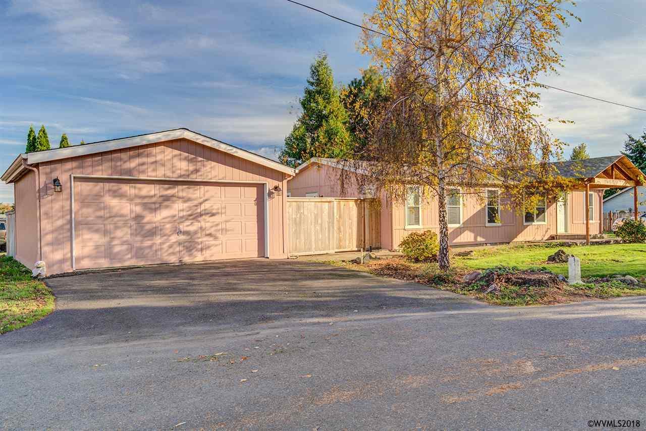 498 Bermuda Ln - Photo 1