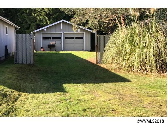 590 Larch - Photo 1