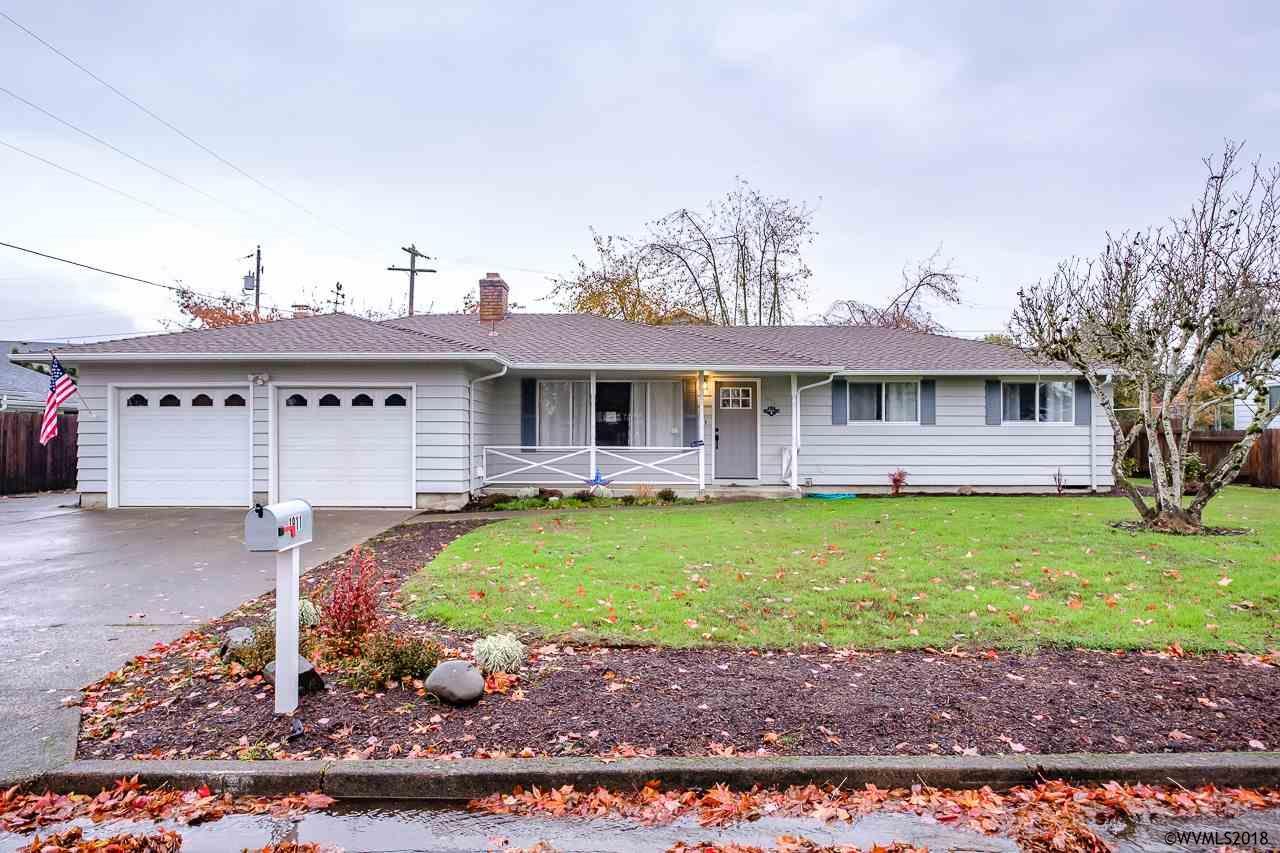 1911 27th Av - Photo 1