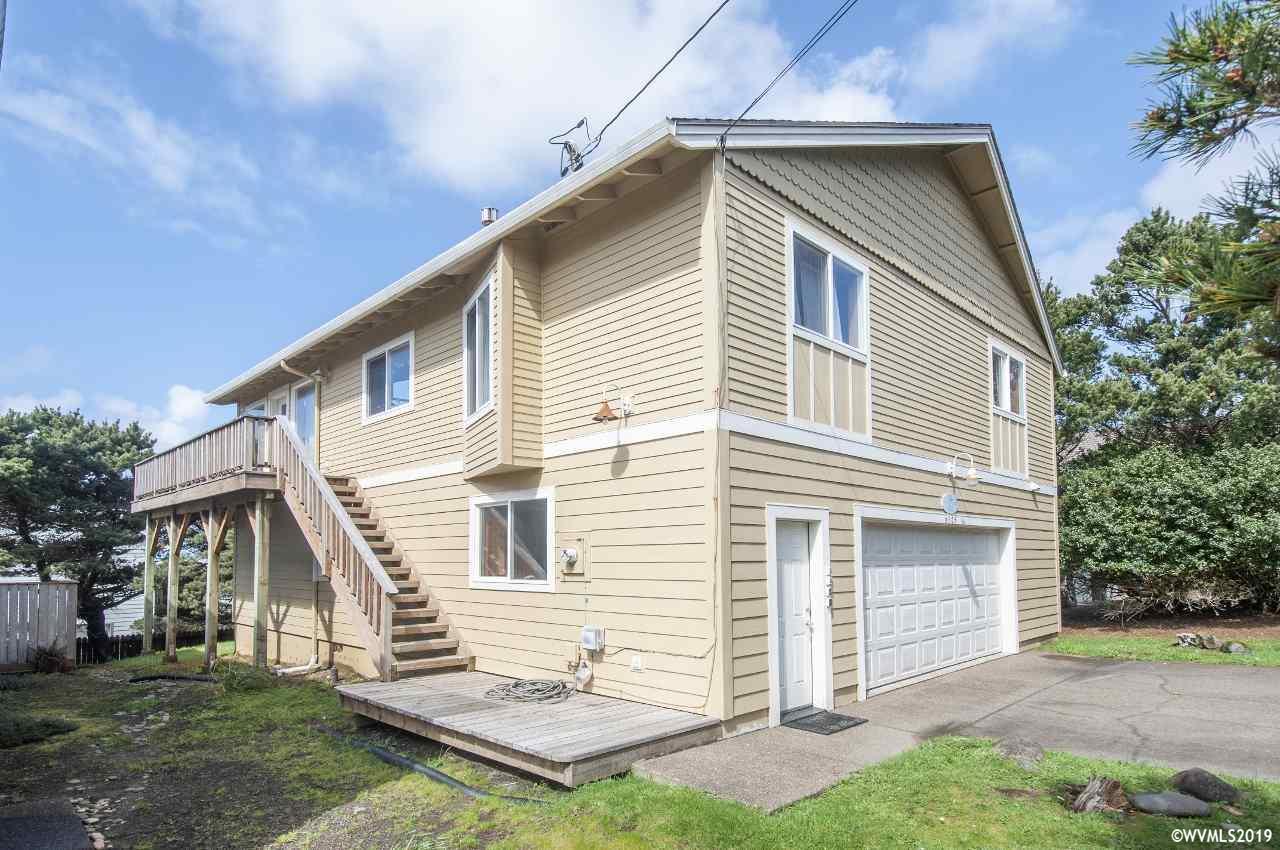 6505 Mast Av - Photo 1