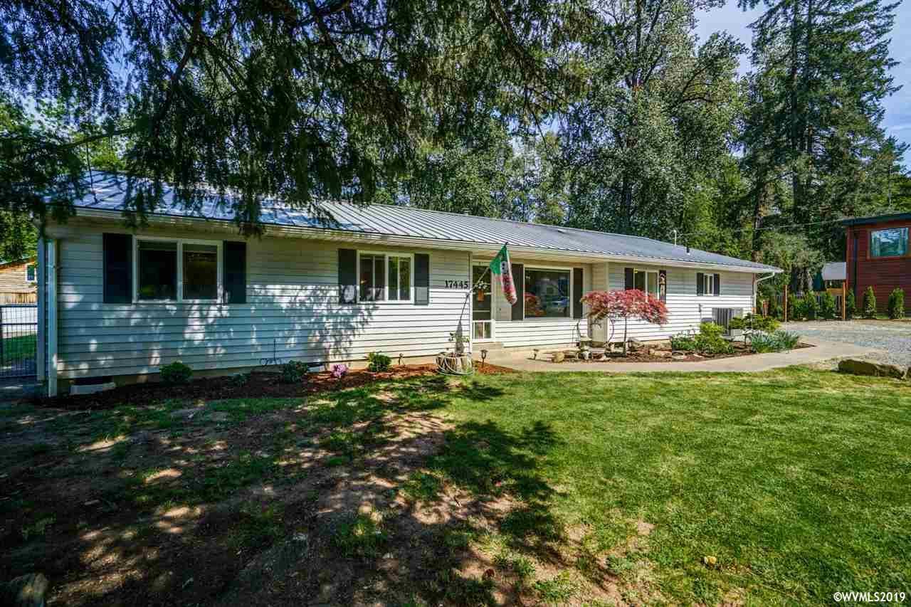 17445 S Abiqua Rd - Photo 1