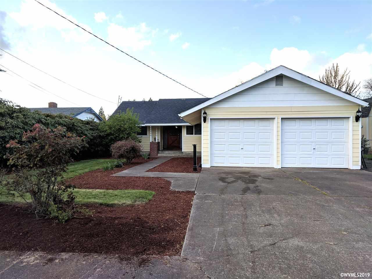 780 Clay St - Photo 1