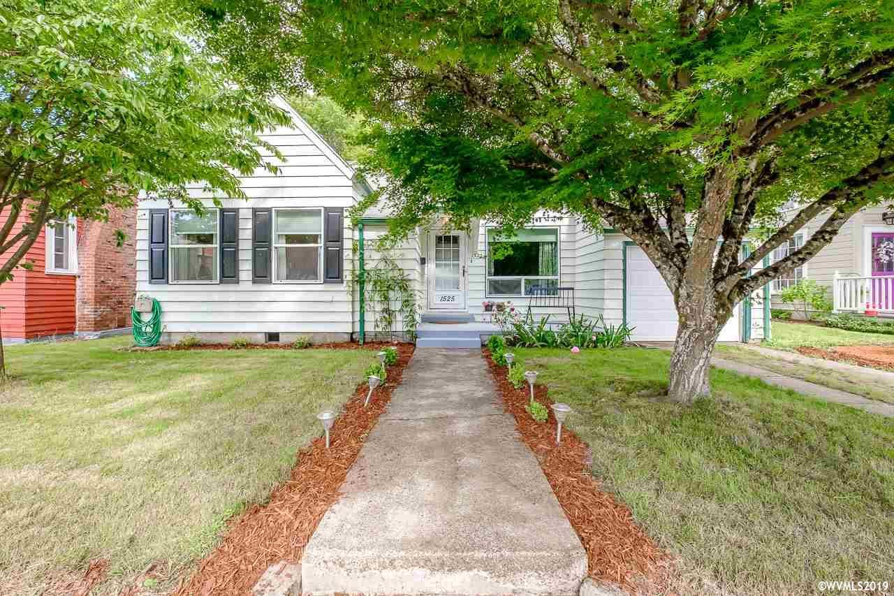 1525 Park Terrace - Photo 1