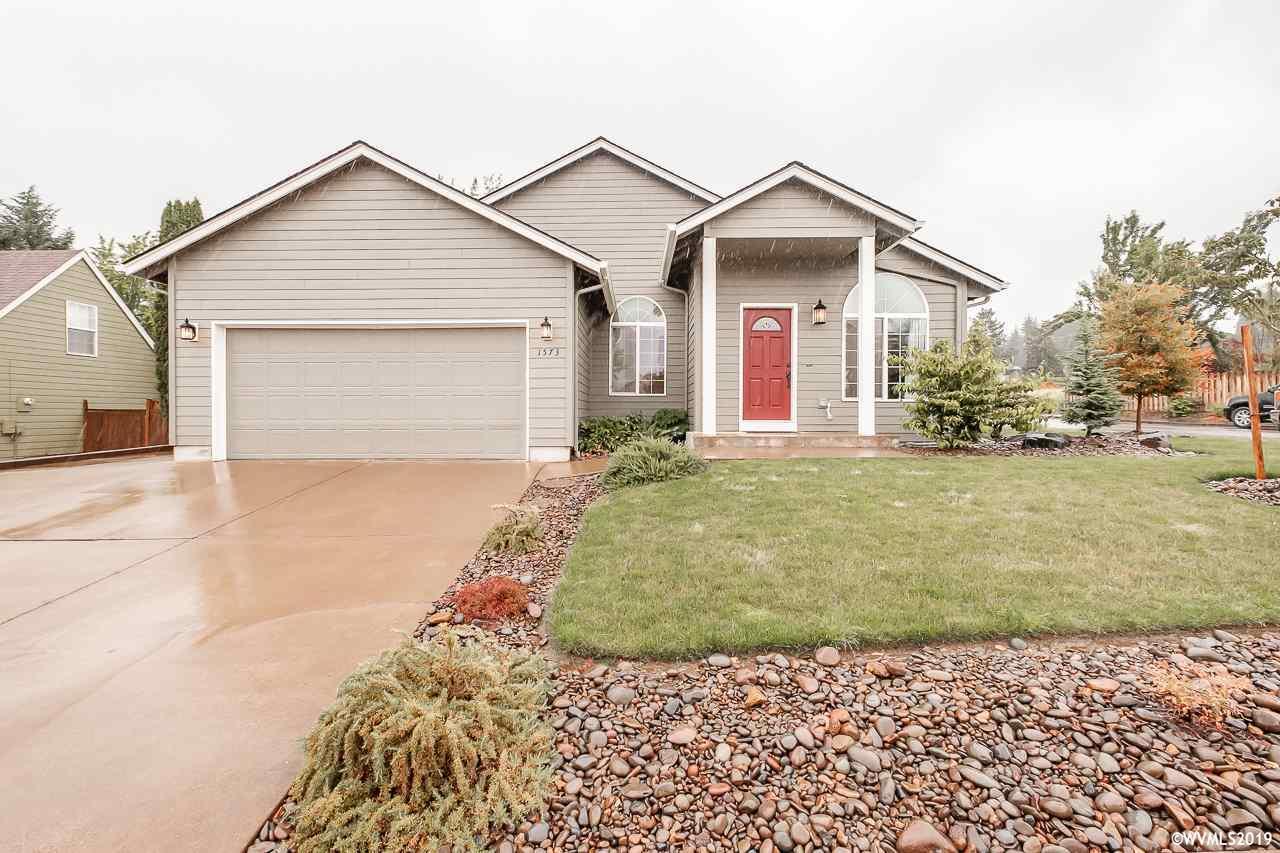 1573 Penny Ln - Photo 1