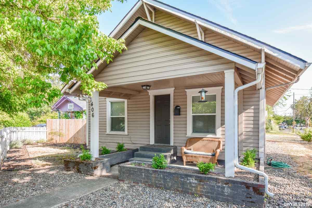 1406 Santiam Rd - Photo 1